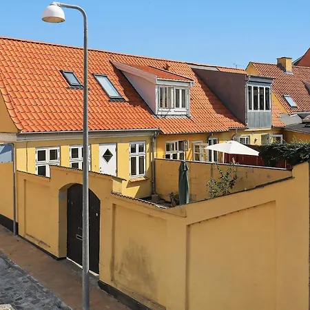 Semesterbostad 6 Person In Fåborg