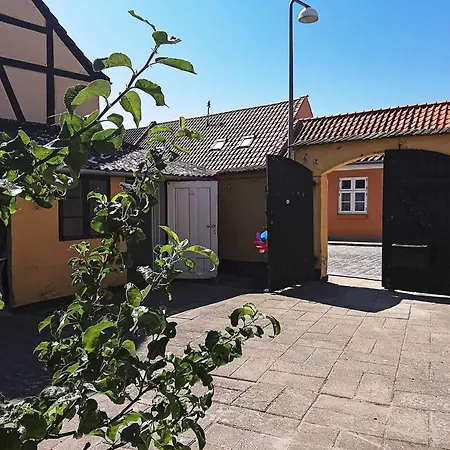 Semesterbostad 6 Person In Fåborg
